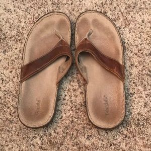 Men’s leather flip flops